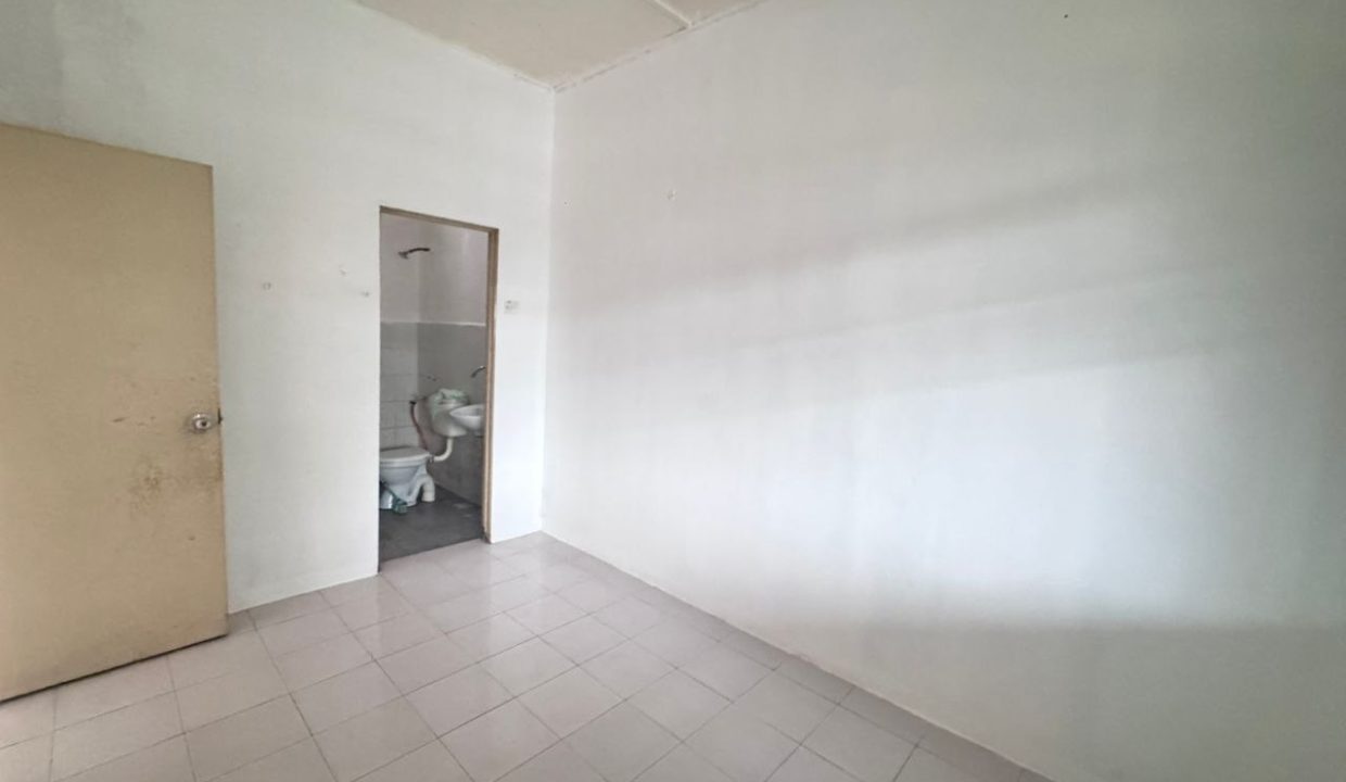 teres-setingkat-perkampungan-seberang-balok-ejen-perunding-hartanah-kuantan (2)