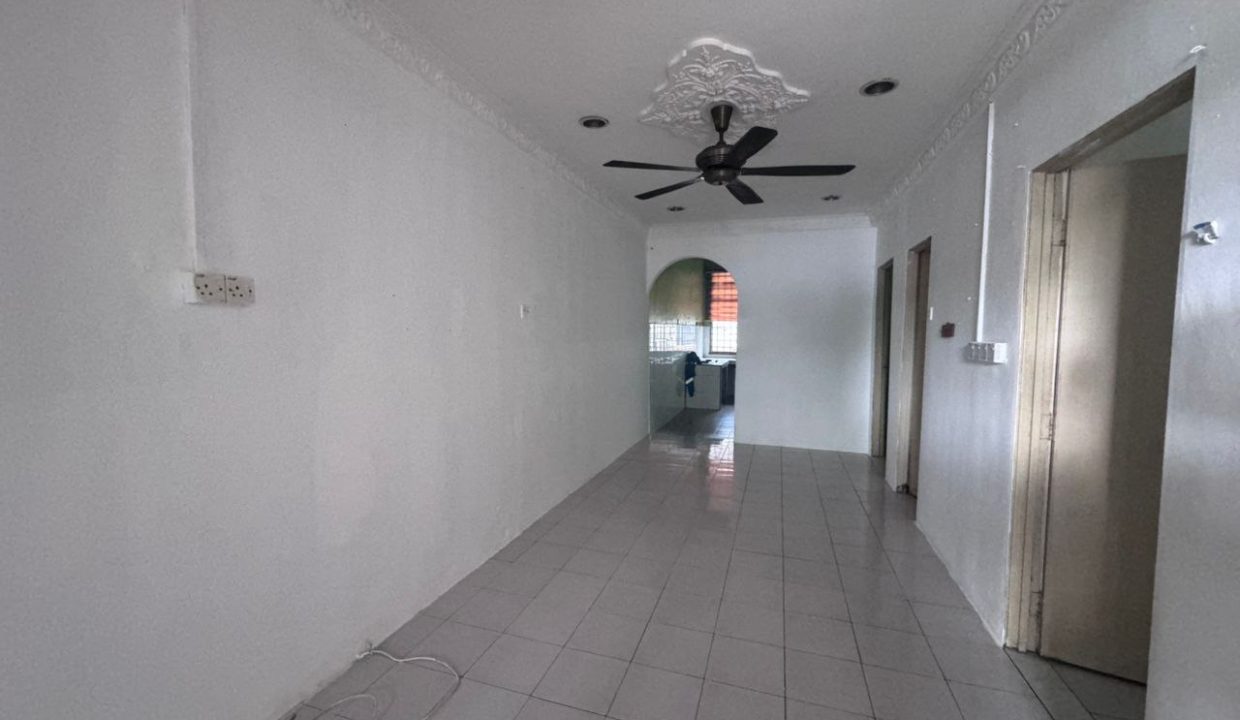 teres-setingkat-perkampungan-seberang-balok-ejen-perunding-hartanah-kuantan (3)