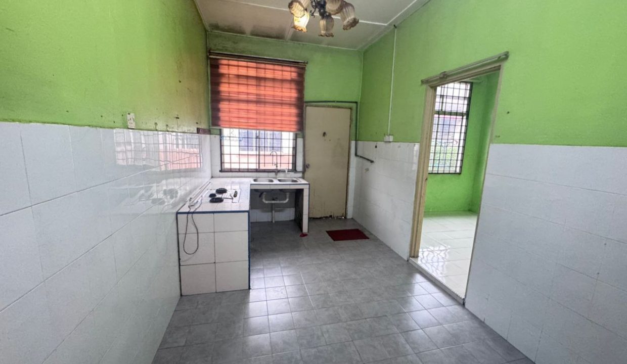 teres-setingkat-perkampungan-seberang-balok-ejen-perunding-hartanah-kuantan (5)