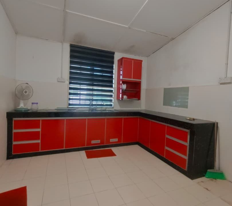 endlot-teres-setingkat-taman-rendang-ixora-pekan-ejen-perunding-hartanah-kuantan (1)