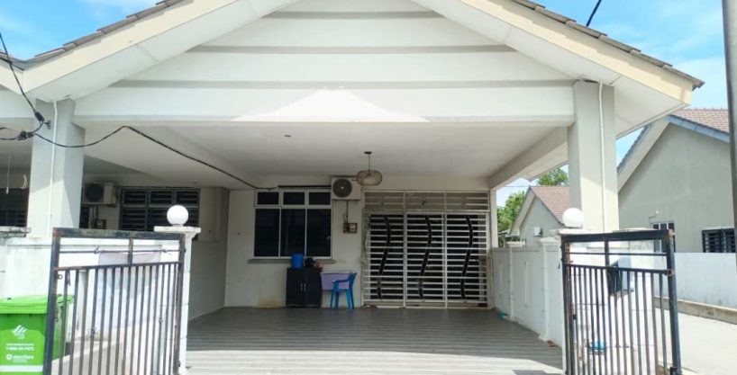 endlot teres setingkat taman rendang ixora