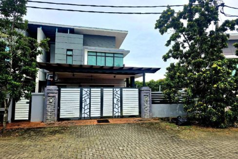 semid 2.5 tingkat lakeside kotasas