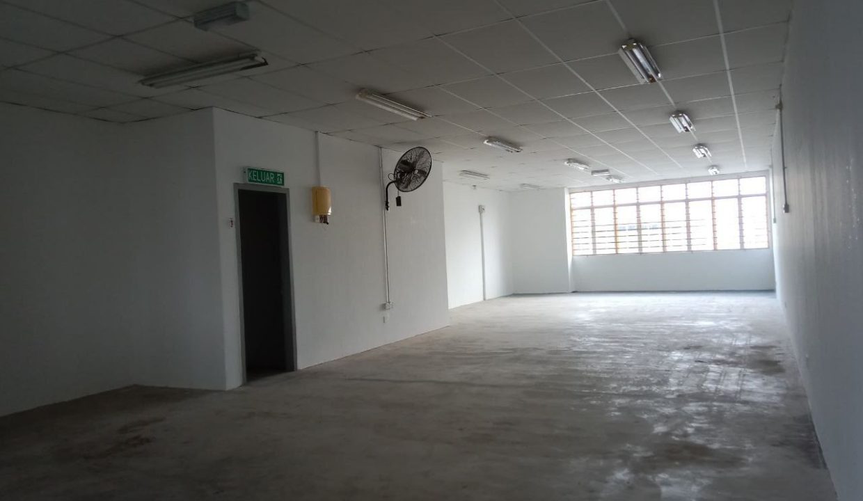 shoplot-dua-tingkat-gambang-ejen-perunding-hartanah-kuantan