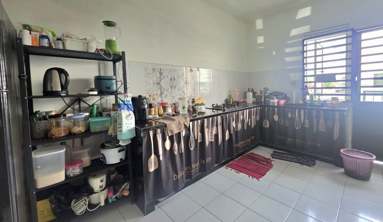 teres-dua-tingkat-gambang-baru-ejen-perunding-hartanah-kuantan (2)