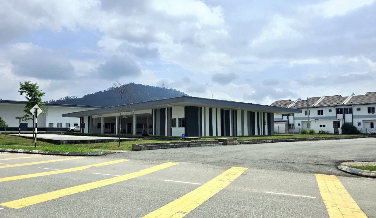 teres-dua-tingkat-gambang-baru-ejen-perunding-hartanah-kuantan (5)