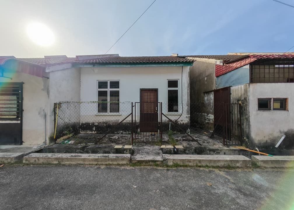 teres-setingkat-gundang-rasau-taman-guru-ejen-perunding-hartanah-kuantan (2)