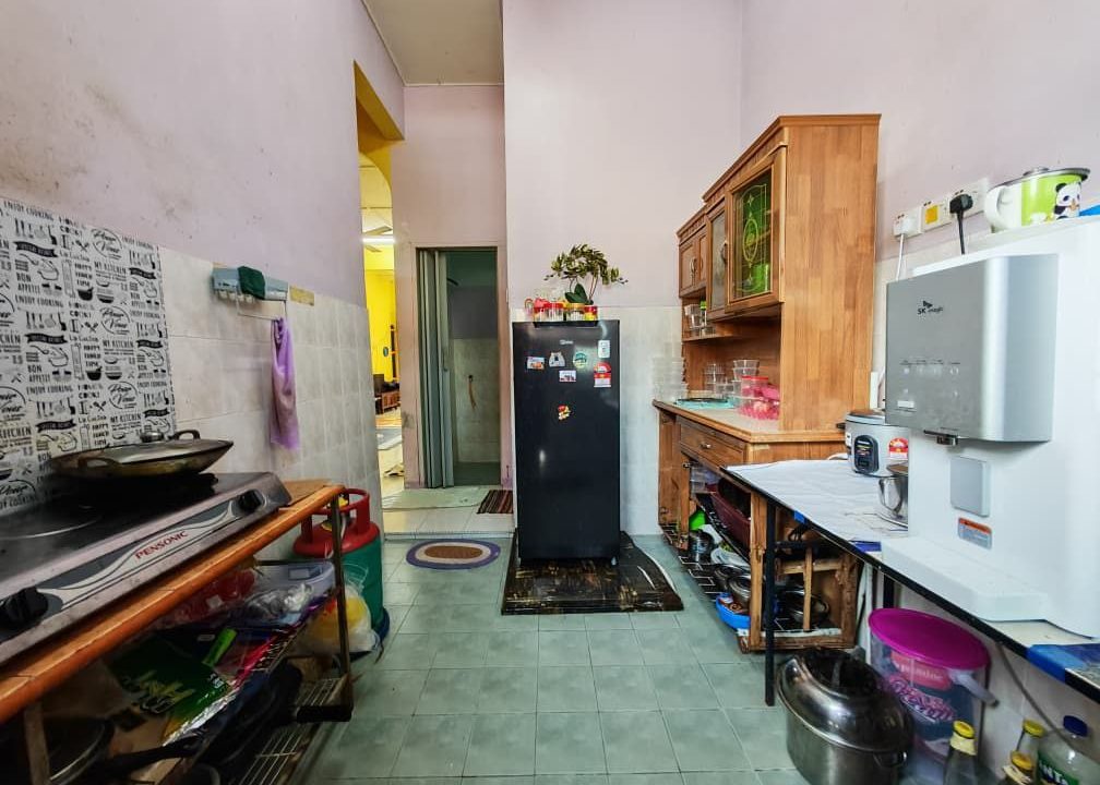 teres-setingkat-gundang-rasau-taman-guru-ejen-perunding-hartanah-kuantan (4)