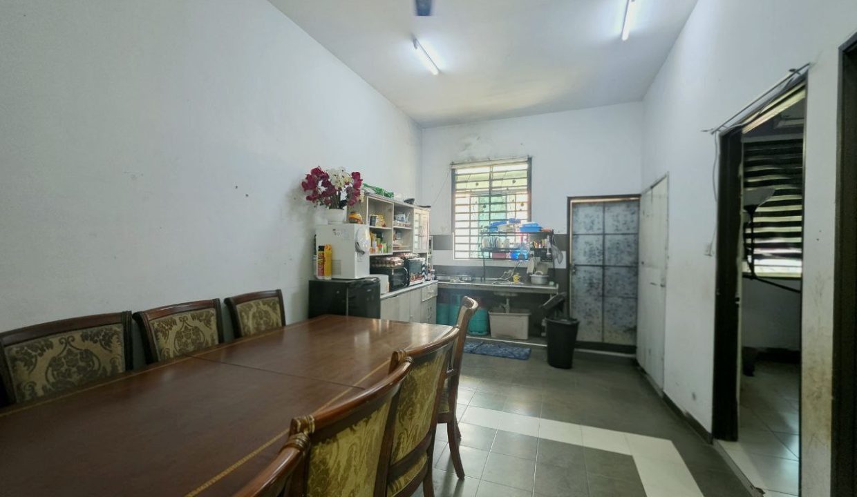 teres-setingkat-padang-perdana-ejen-perunding-hartanah-kuantan (1)