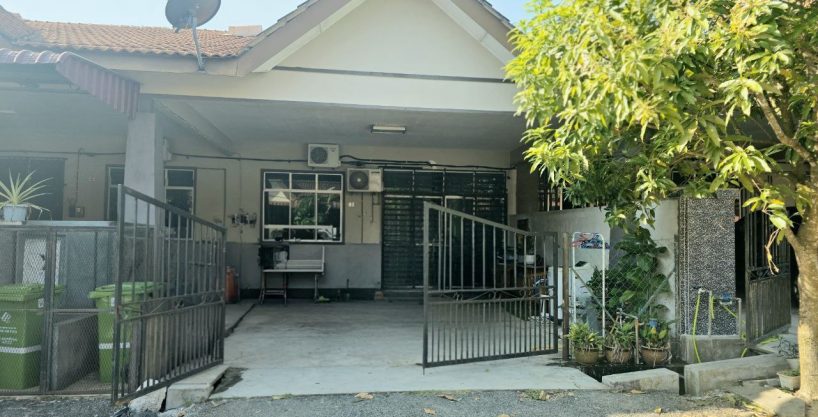 teres setingkat padang perdana