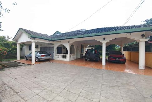banglo setingkat alor akar