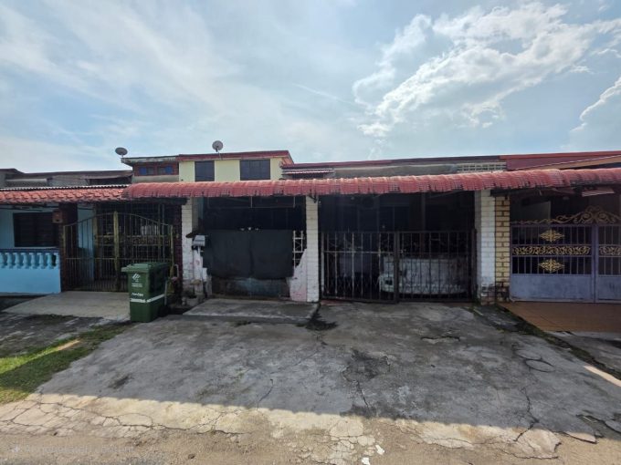 teres setingkat baluk baru