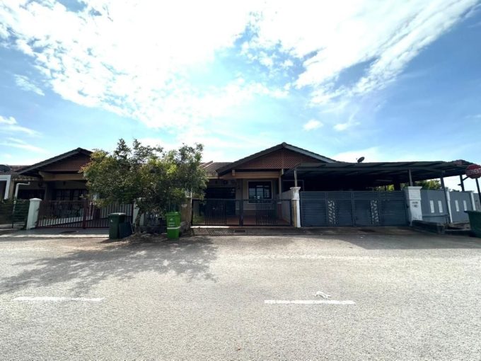 teres setingkat indera mahkota 15