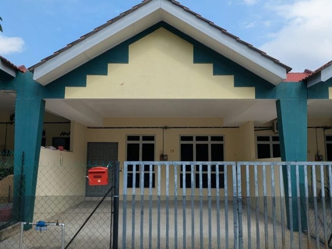 teres setingkat pandan indah