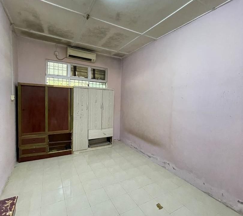 teres-setingkat-cornerlot-mahkota-permai-ejen-perunding-hartanah-kuantan (2)