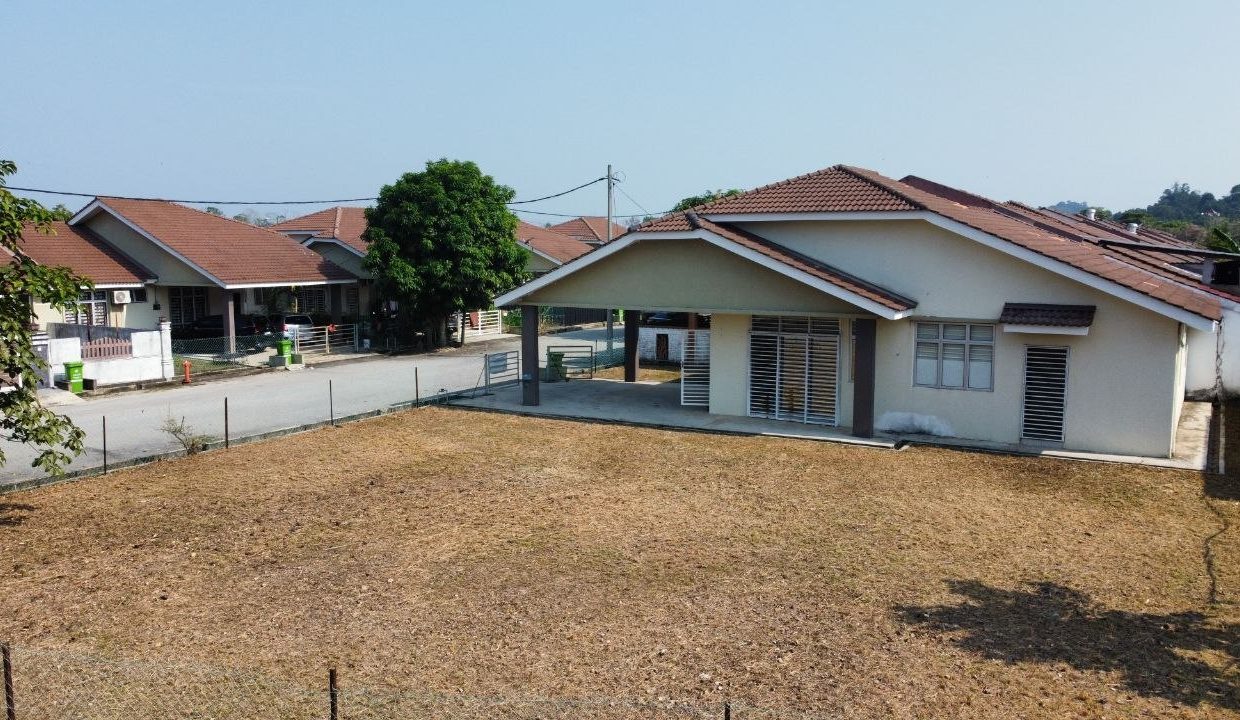 cornerlot-setingkat-bukit-rangin-ejen-perunding-hartanah-kuantan (3)