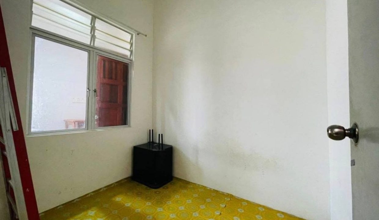 teres-setingkat-kotasas-azalea-ejen-perunding-hartanah-kuantan (5)